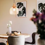 Waldstrasse 5b 04 Lägenhet *