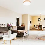 Waldstrasse 5b 04 Lägenhet